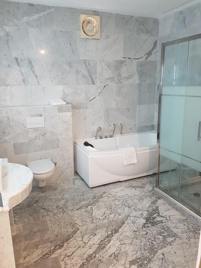 Hotel Ahoefa King Salomon Garden Ломе Экстерьер фото