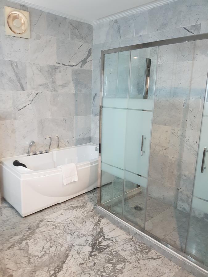Hotel Ahoefa King Salomon Garden Ломе Экстерьер фото